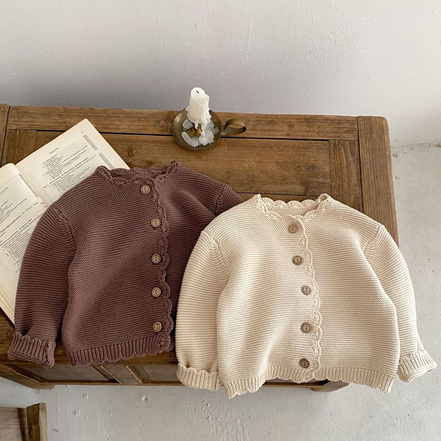 Spring baby unisex solid color long sleeve 100% cotton simple cardigan newborn fashion handmade knitted jacket