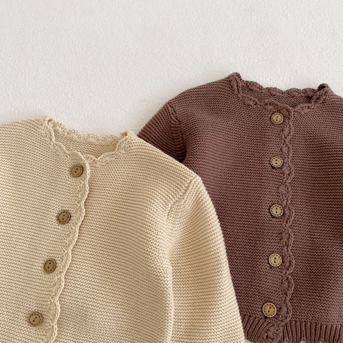 Spring baby unisex solid color long sleeve 100% cotton simple cardigan newborn fashion handmade knitted jacket