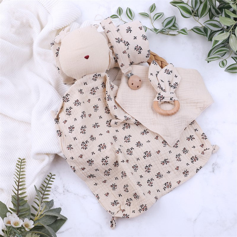 Baby Gift Box Set Animal Pattern Woven Muslin Swaddle Blanket Fiber Filled Bedding Set