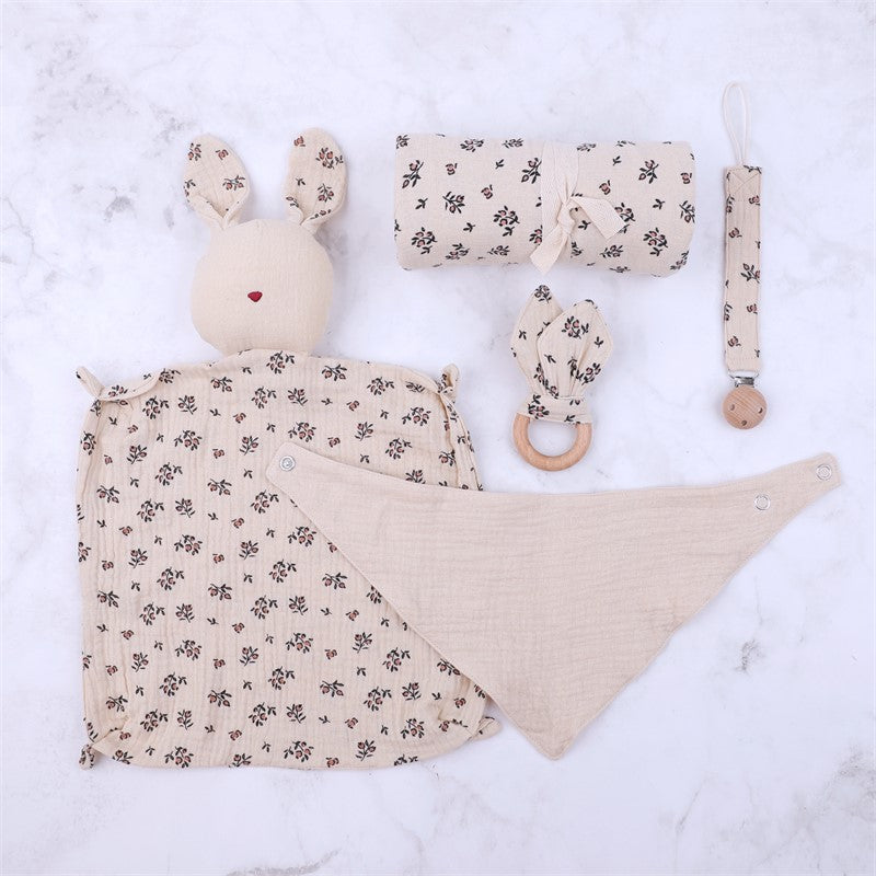 Baby Gift Box Set Animal Pattern Woven Muslin Swaddle Blanket Fiber Filled Bedding Set