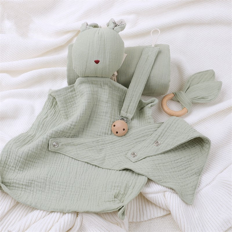 Newborn Baby Gift Box Set Animal Pattern Woven Muslin Swaddle Blanket Fiber Filled Bedding Set